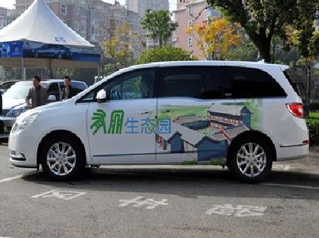 大悟户外车贴喷绘如何保持效果?