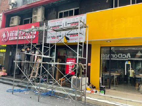 大悟制作广告招牌如何避免它发黄？